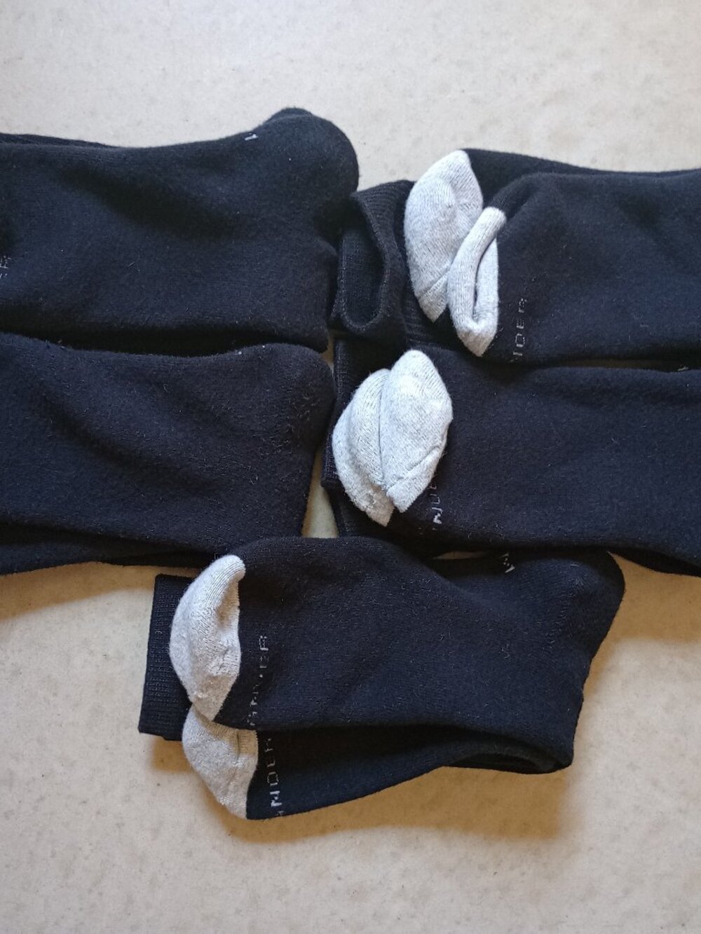 [Wander] Men's Blk Cushioned Crew Socks (5)